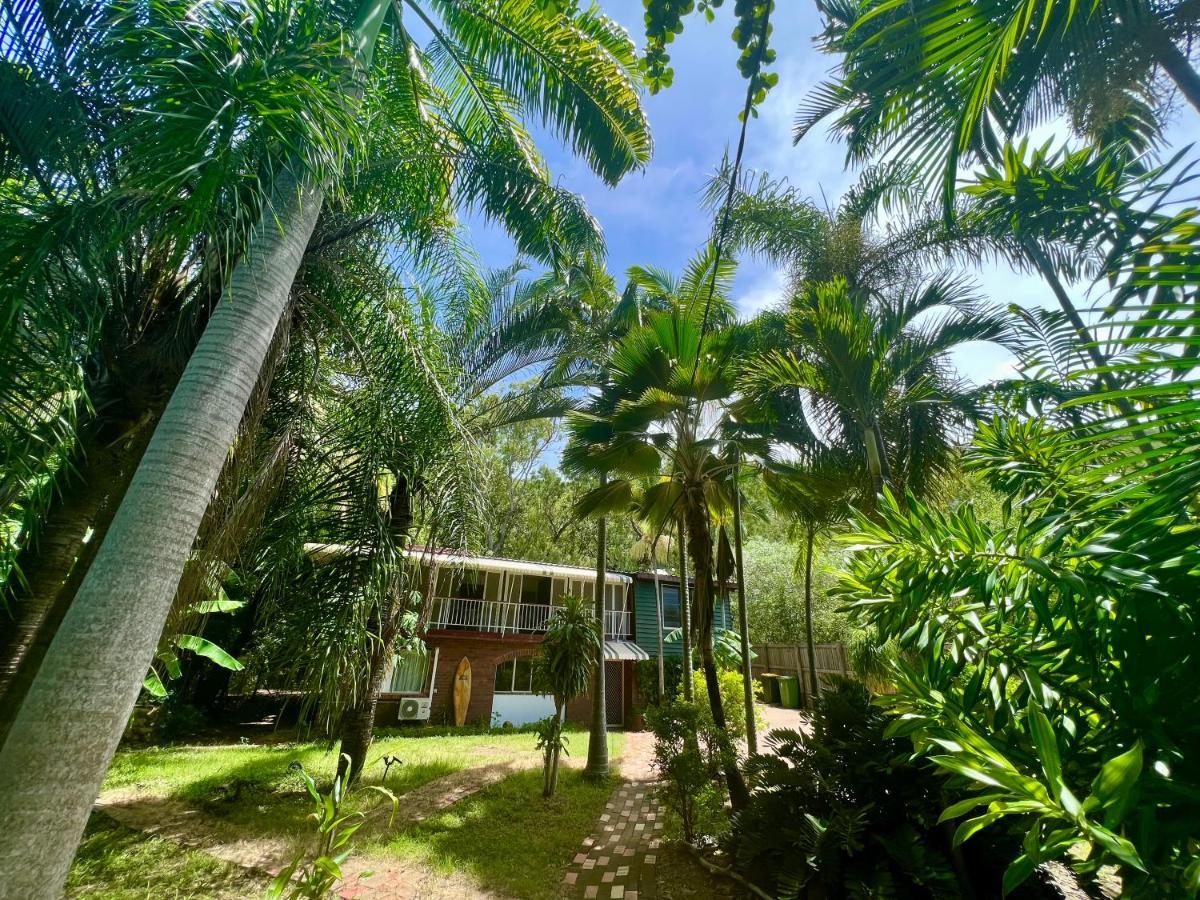Jikinerita Homestay Nelly Bay Экстерьер фото