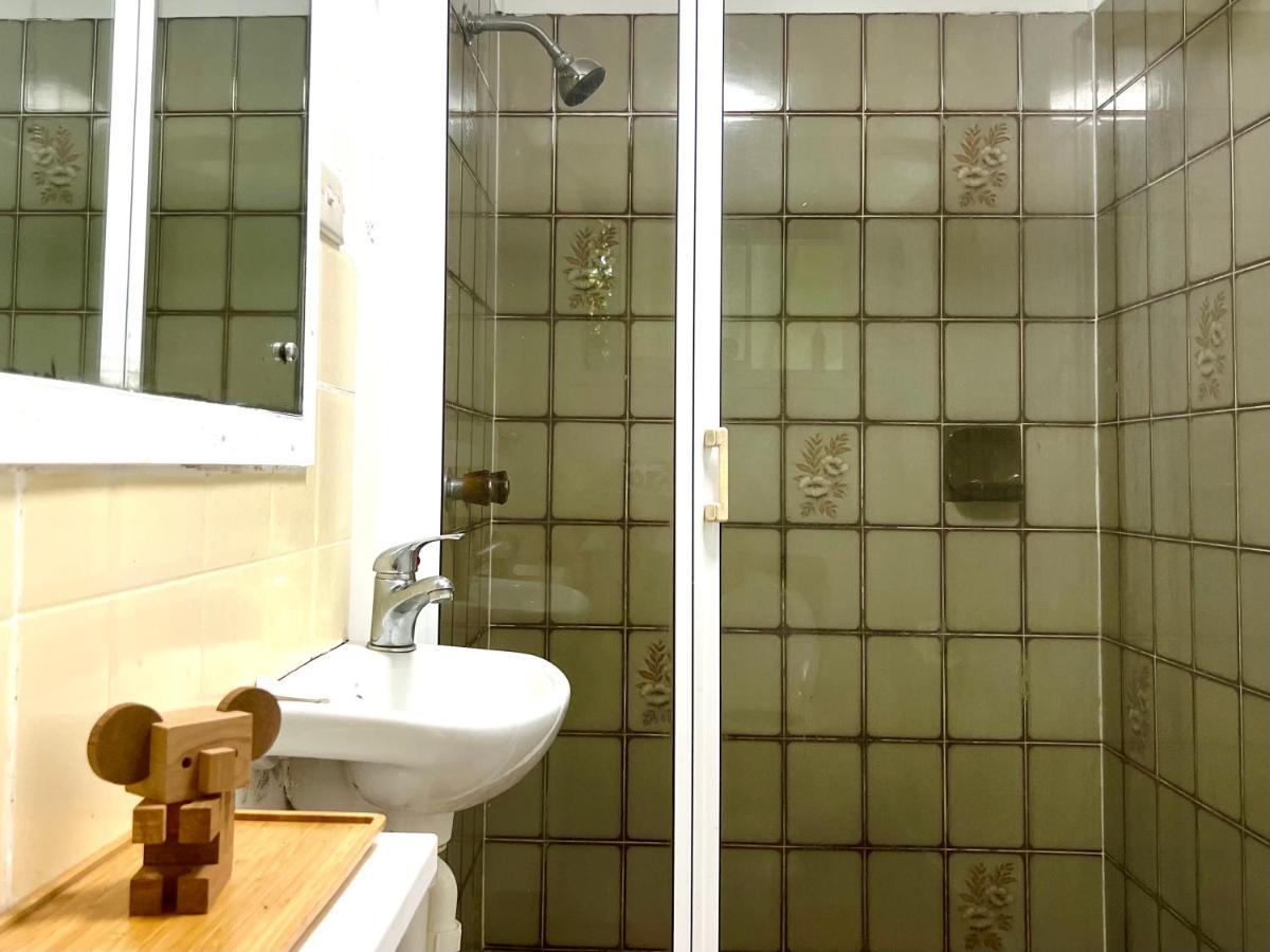 Jikinerita Homestay Nelly Bay Экстерьер фото
